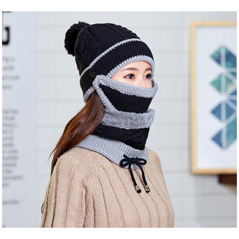 Ensemble confortable bonnet en tricot et écharpe d'hiver pour femmes