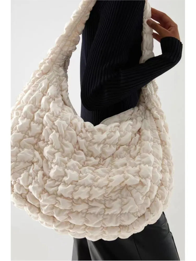 Sac à bandoulière en duvet léger pour voyager avec style