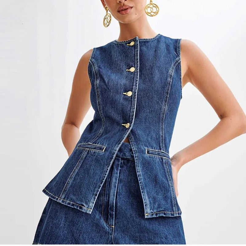 Ensemble denim deux pièces décontracté pour un style sans effort