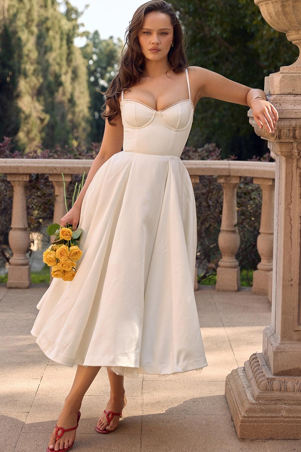 Robe Midi Élégante Evelina