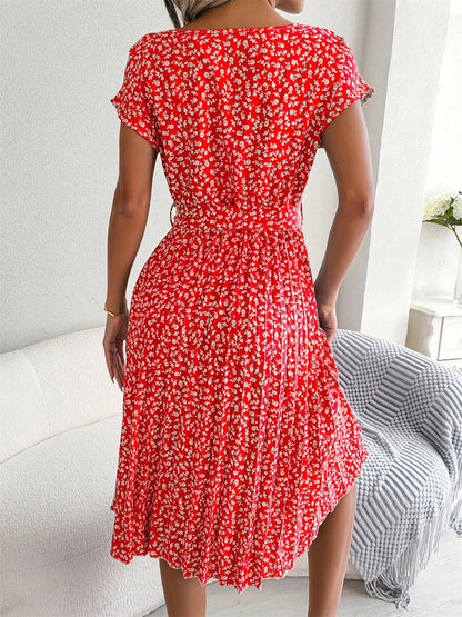 Robe longue plissée à ligne A à motif floral