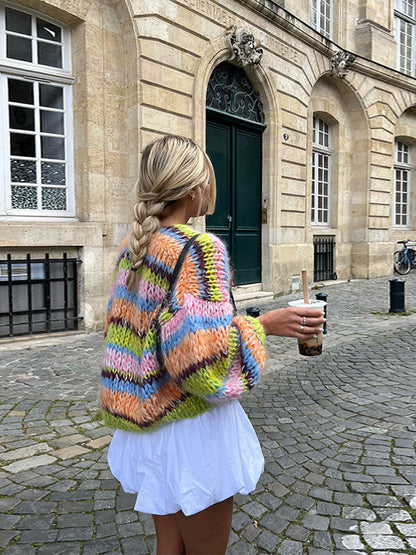 Confortable pull-over en maille structurée avec détails accentués
