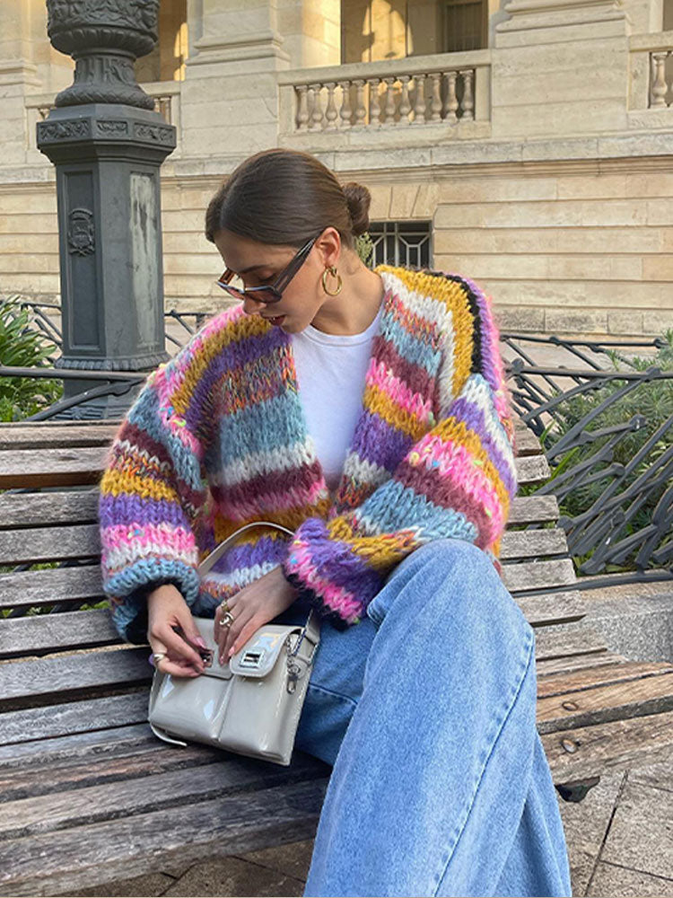 Confortable pull-over en maille structurée avec détails accentués