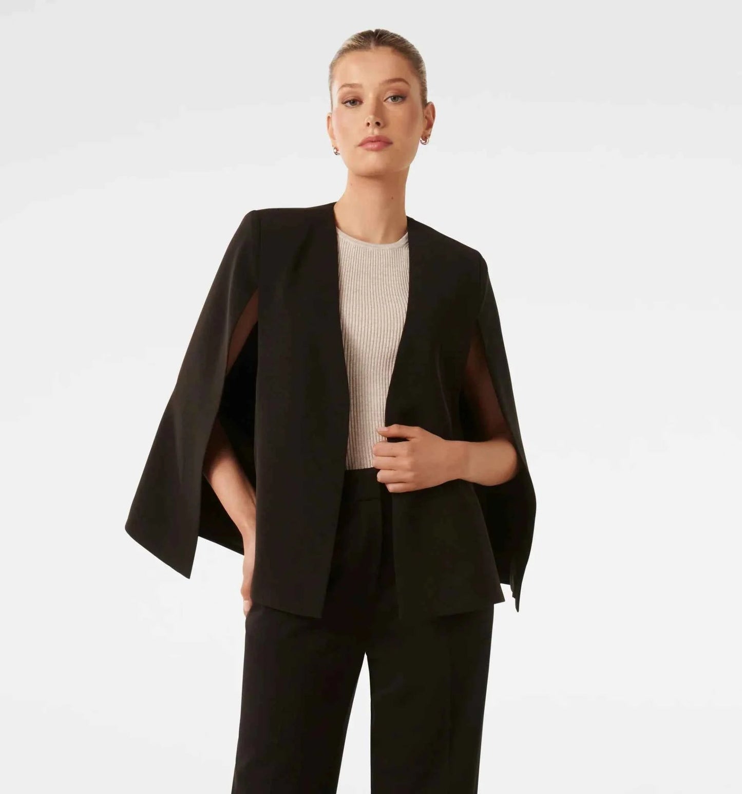 Blazer Cape Élégant pour Femme avec Coupe Fluide et Fente aux Manches
