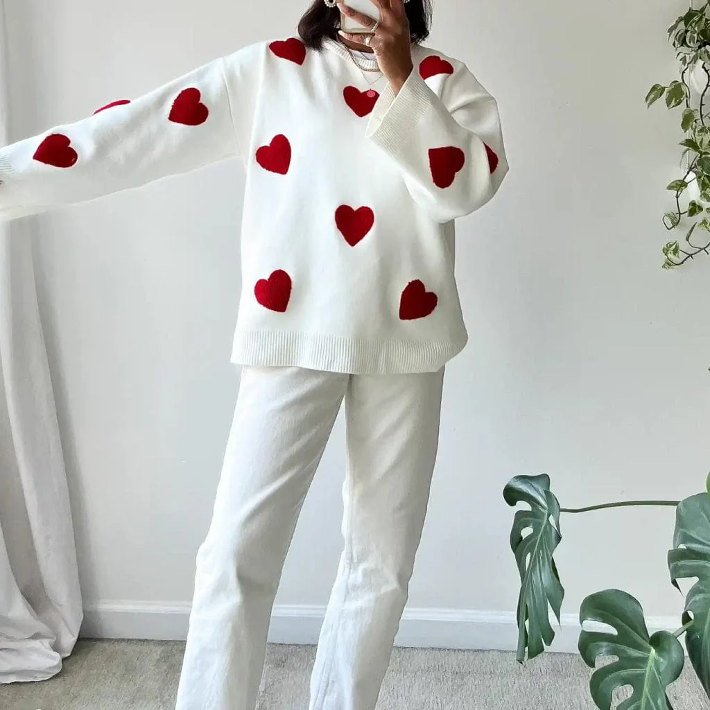 Pull col rond imprimé cœur confortable pour femmes