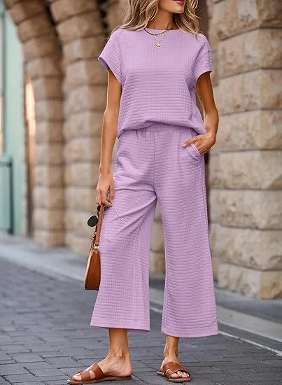 Ensemble détente texturé deux pièces avec pantalon à jambes larges