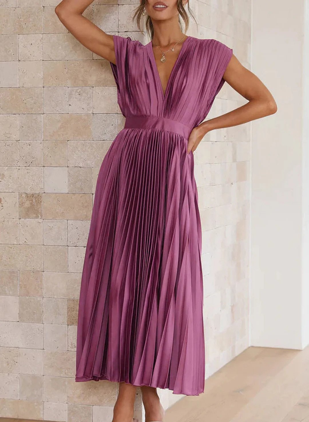 Robe Maxi Plissée Élégante à Col V pour Femmes