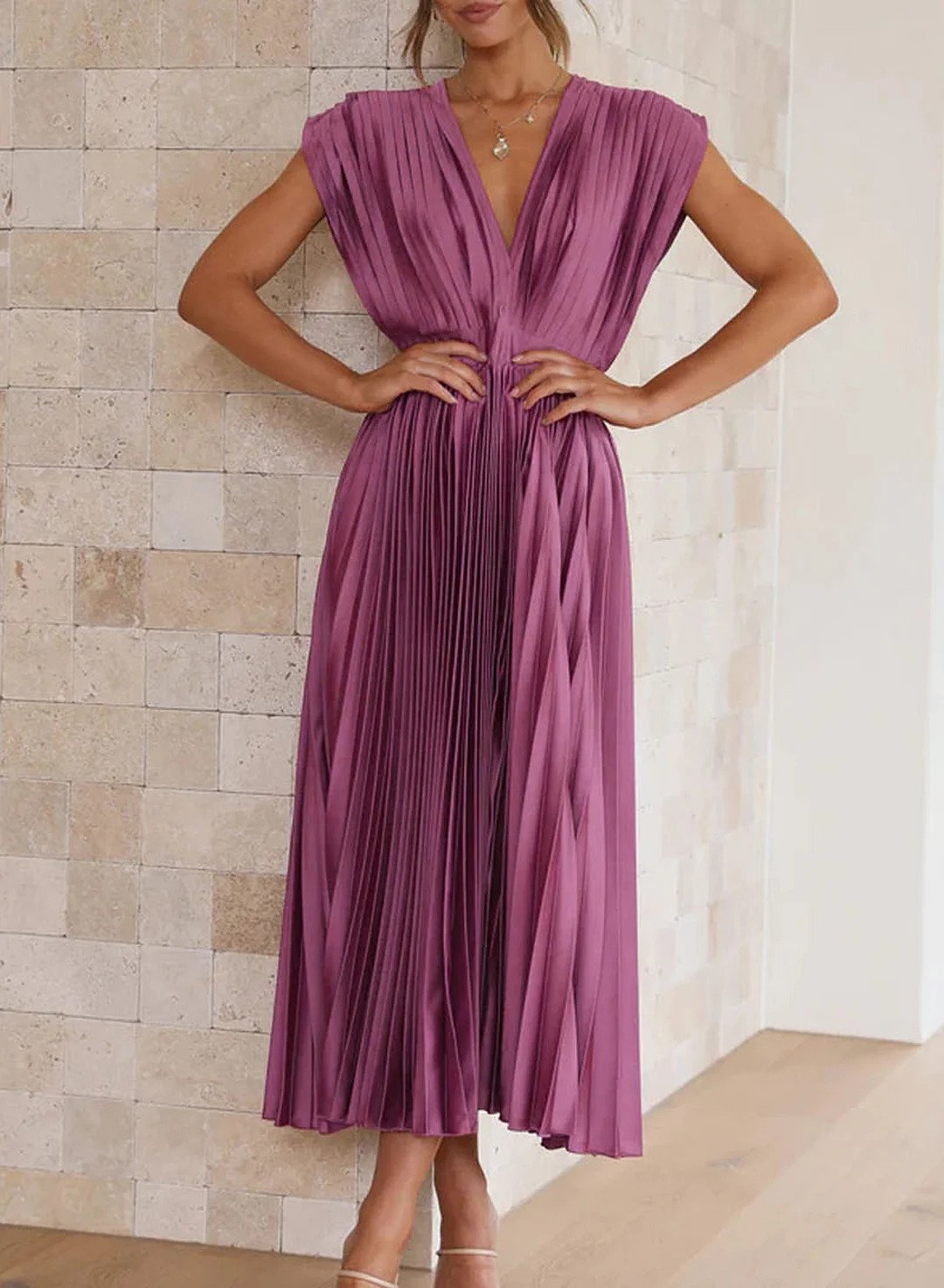 Robe Maxi Plissée Élégante à Col V pour Femmes