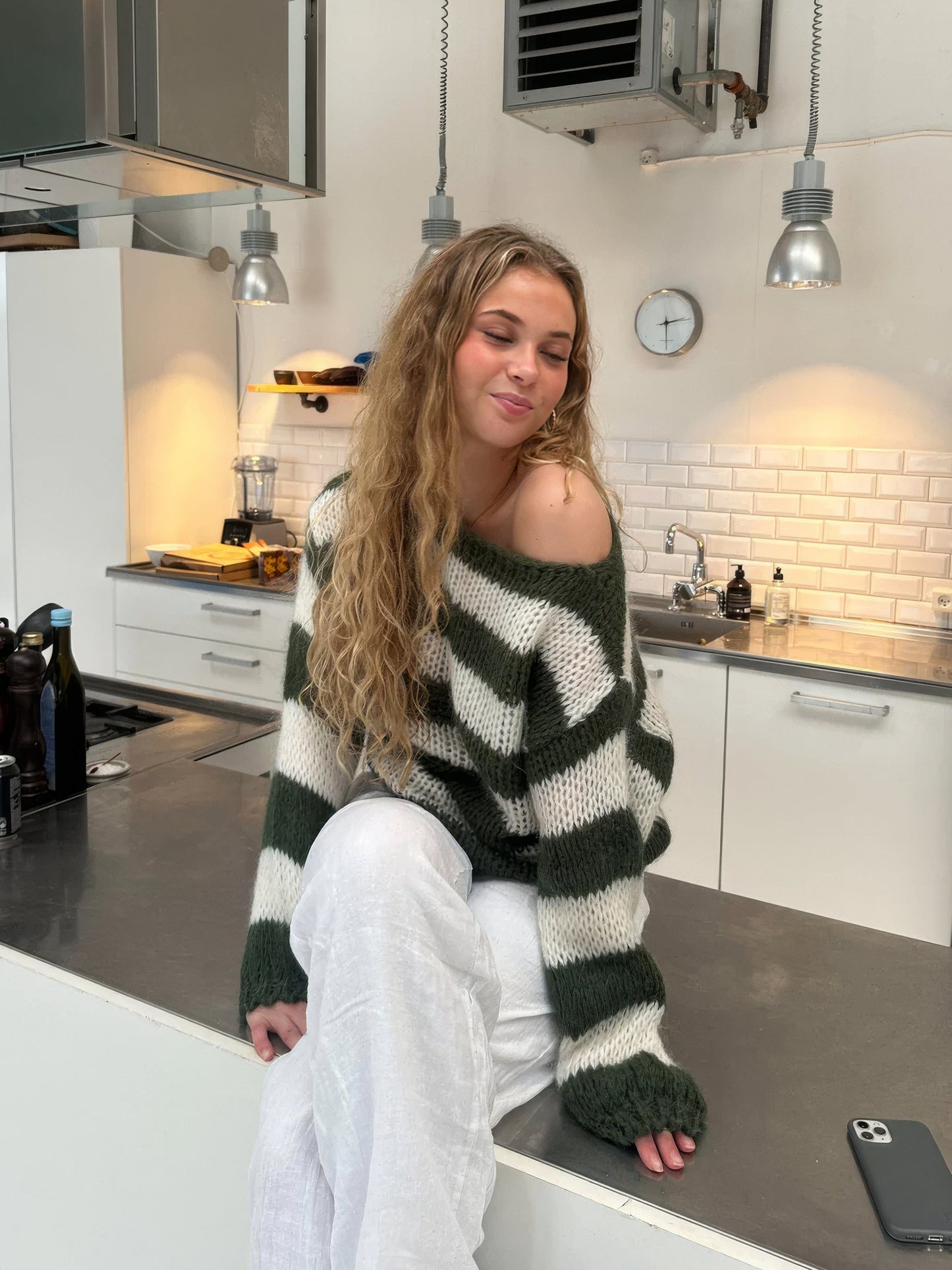 Pull en maille léger et confortable pour superpositions décontractées