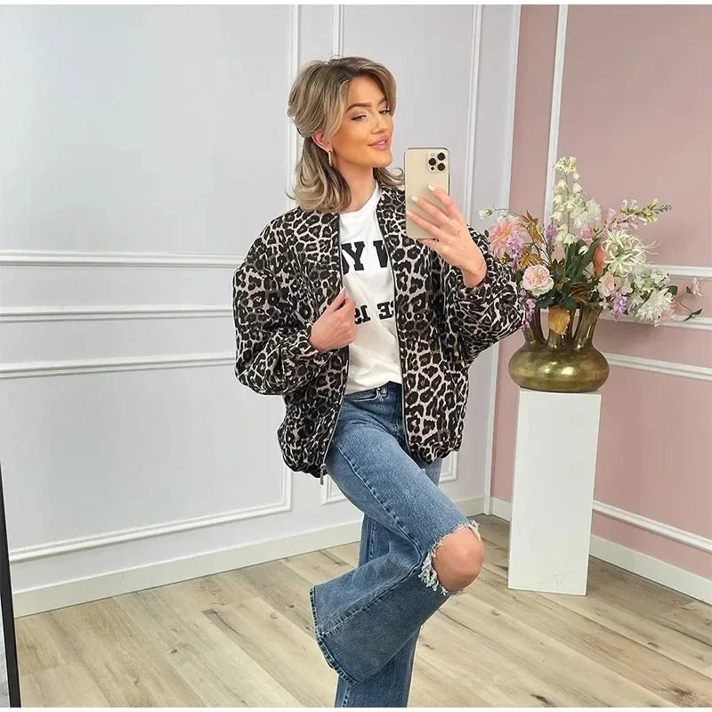 Veste élégante légère pour femmes moderne