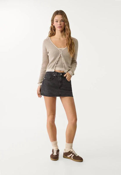 Mini-jupe-short en denim décontracté pour un look quotidien sans effort