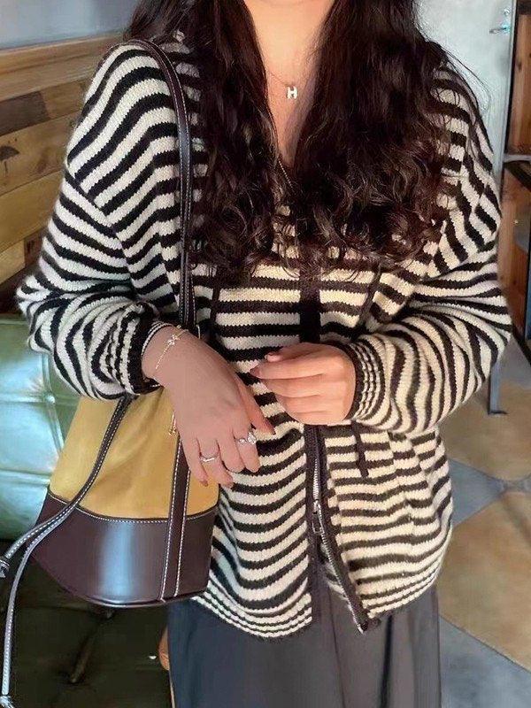 Cardigan à capuche zippé rayé confortable