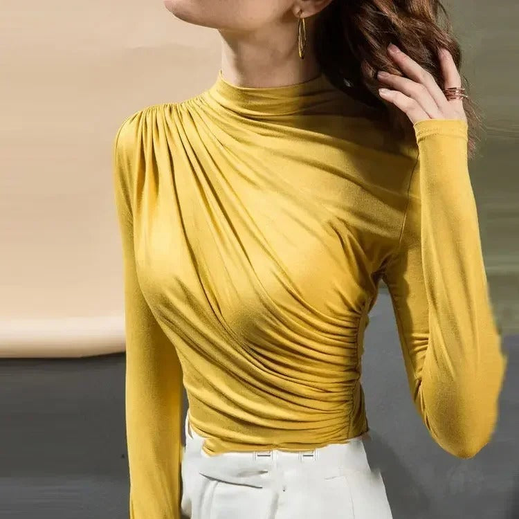 Elégant haut minimaliste à manches longues