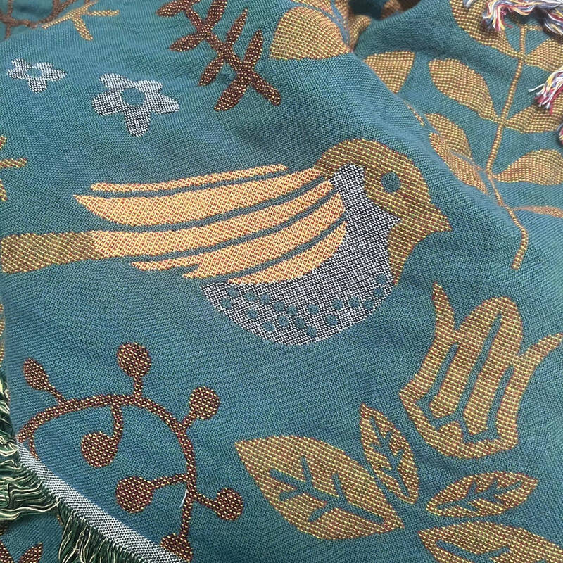 Couverture Réversible avec Motif d'Oiseau Scandinave