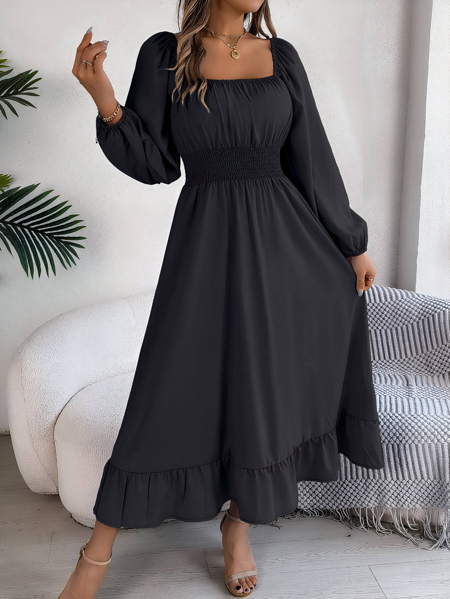 Robe Mi Longue À Manches Longues Avec Encolure Carrée Femme